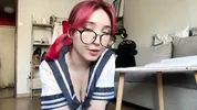 Virtual sex, why are you distracting me from my lessons?