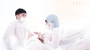 ModelMedia Asia - Having wild sex while wearing protective gear during the pandemic