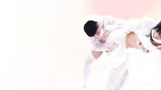 ModelMedia Asia - Having wild sex while wearing protective gear during the pandemic
