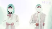ModelMedia Asia - Having wild sex while wearing protective gear during the pandemic