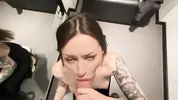 I dragged a stranger into the locker room to get a load of cum