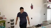 Suegra joven llega justo en la momento indicado y es mojada.