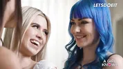 Cute Babes Jill Kassidy, Eliza Ibarra & Jewelz Blu Sensual Threesome After Yoga - A GIRL KNOWS