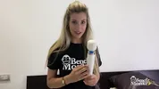 Dirty blonde – Shona River cums hard playing with her toys on the bed | Benefit Monkey