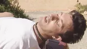 No goodbye without a threesome