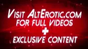 Tattooed prisoner Titi Ramone fucks the detective