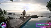 Wifebucket Amateurs - Fucking her against a beautiful sunset
