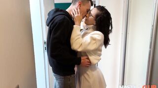 NastyClub - Venezuelan Latina Lucy Mendez pickup scene with engaged dude