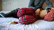 مامان خوانده مریض بود کیخواستم حالشو خوب کنم حشری شدم دلمو نشکست گذاشت تو کصش ارضا شم homemade