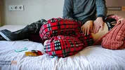 مامان خوانده مریض بود کیخواستم حالشو خوب کنم حشری شدم دلمو نشکست گذاشت تو کصش ارضا شم homemade