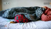 مامان خوانده مریض بود کیخواستم حالشو خوب کنم حشری شدم دلمو نشکست گذاشت تو کصش ارضا شم homemade