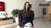 A sexy stranger came out on top in a dispute over an apartment rental