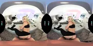 VRHUSH Carmen Caliente catches a thief