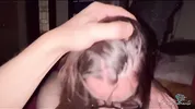 Sara Diamante ha voglia di cazzo e va a disturbare il suo coinquilino mentre guarda Netflix